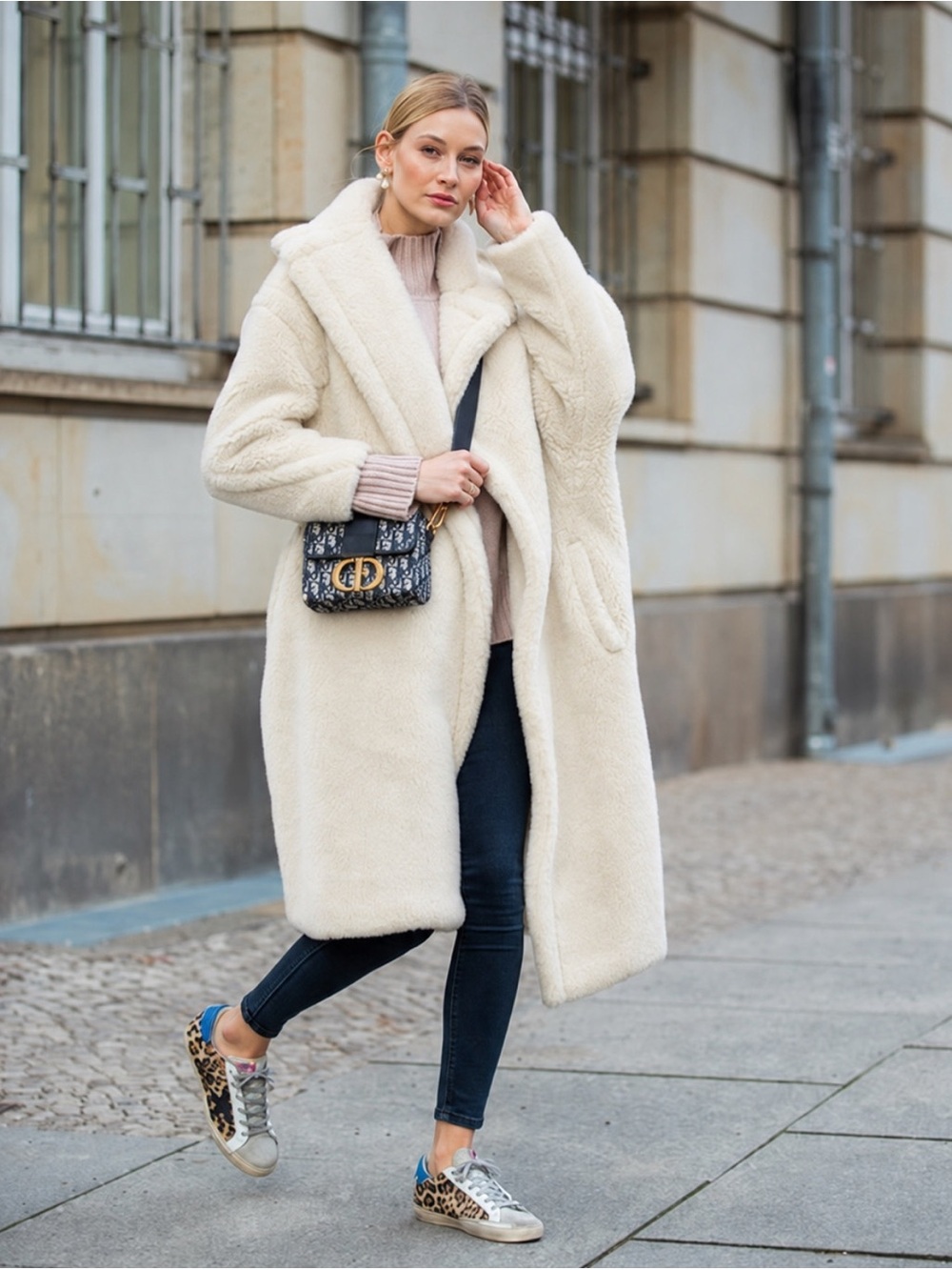 Max Mara White Icon Teddy Bear Coat size Medium